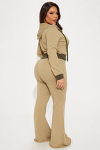 Keeping Up With Me Pant Set