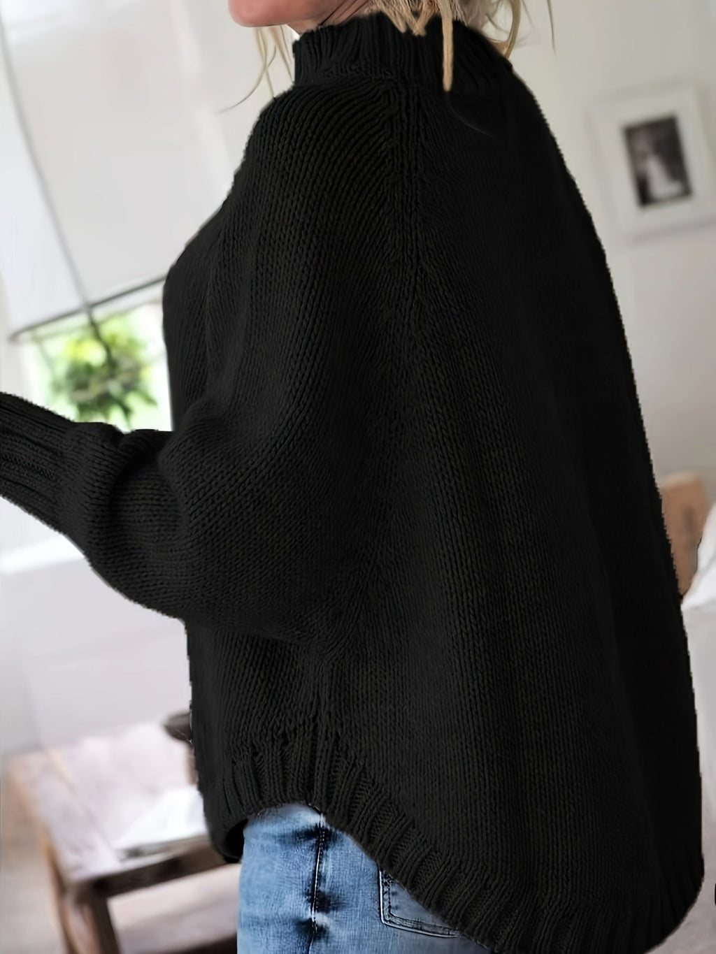 WERONI SWEATER