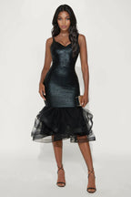 Mermaid Fresh Out Of Fashion Week Midi Dress - Black