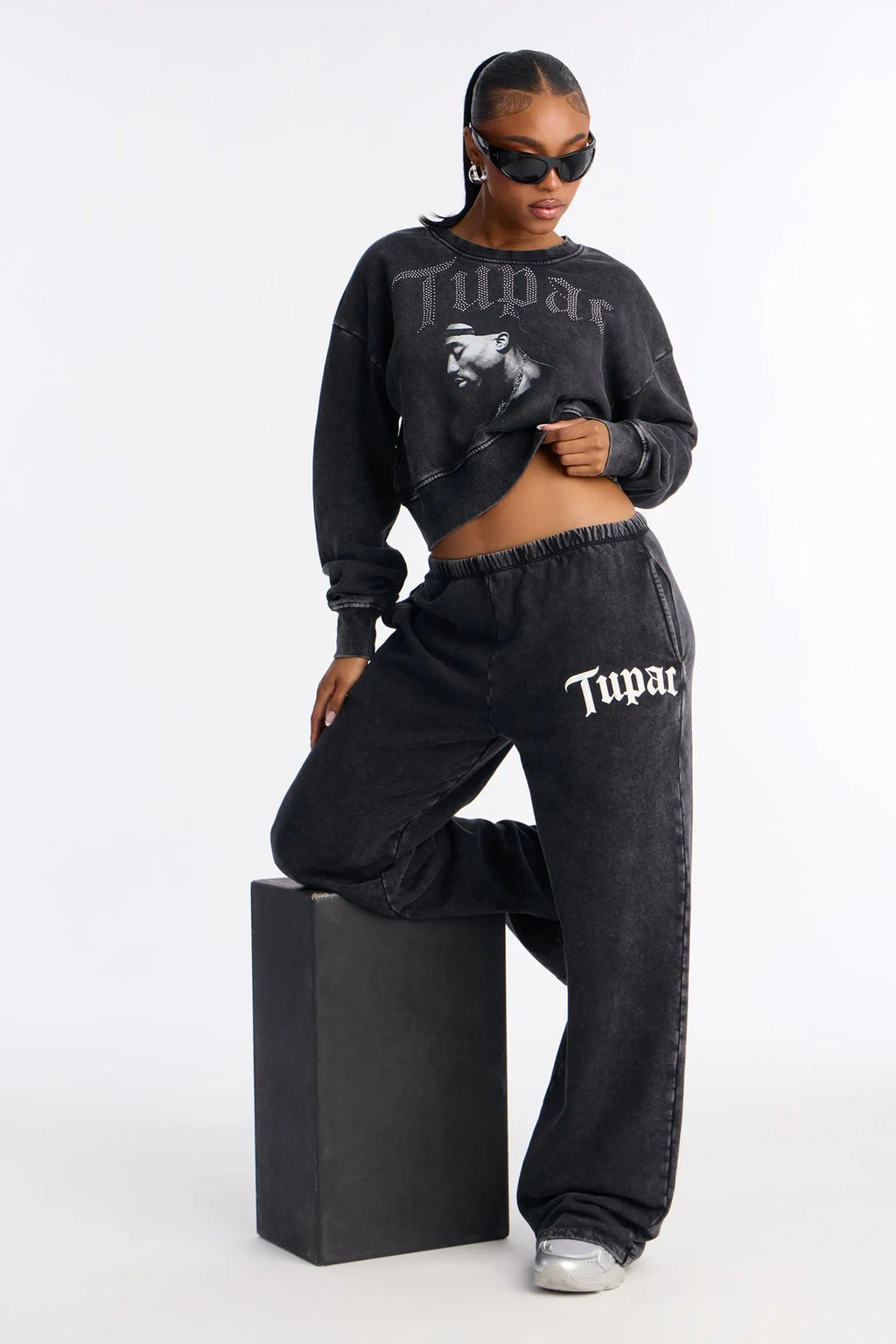 Tupac Washed Rhinestone Lounge Sweatshirt - Black