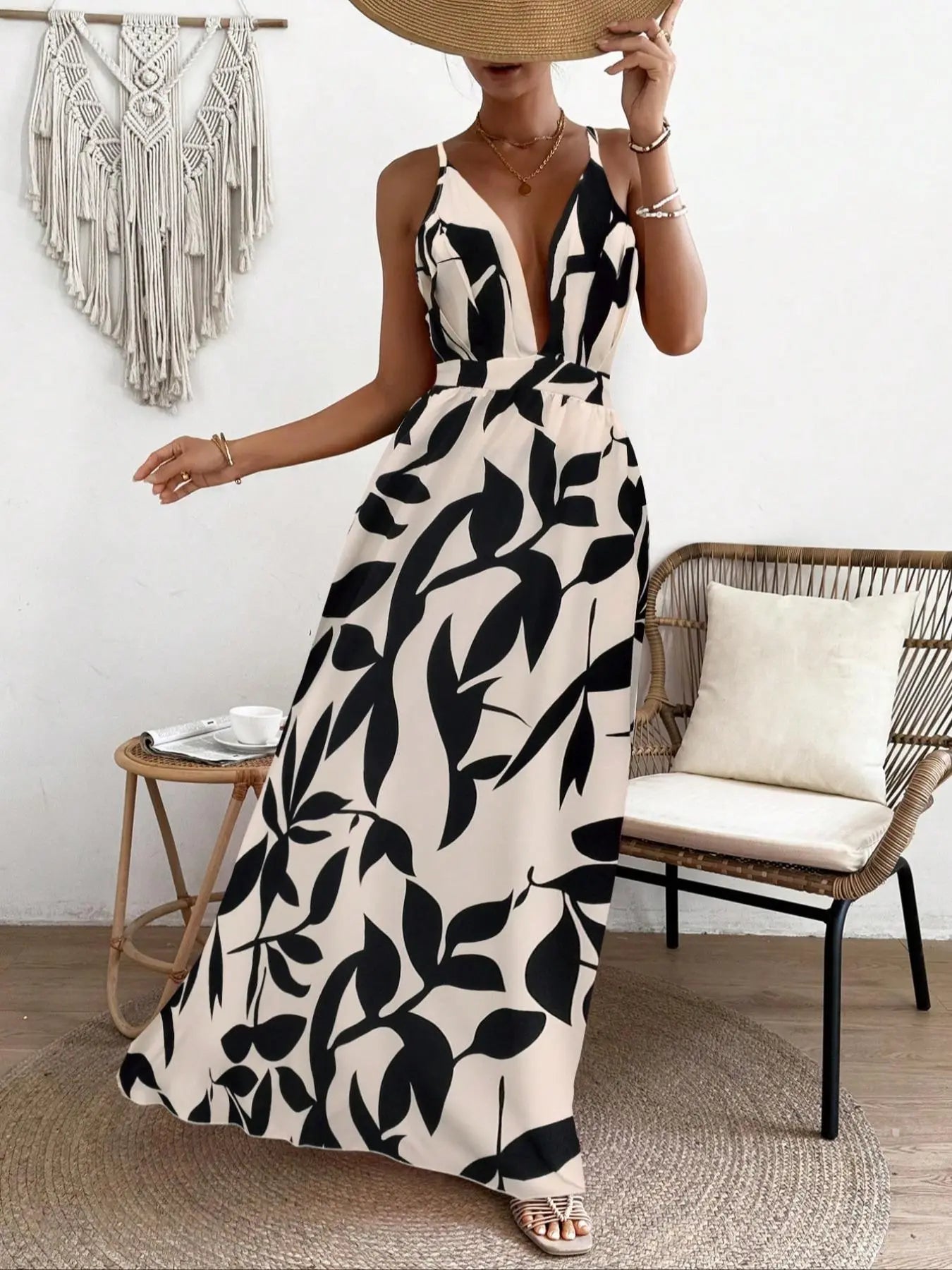 Women's All Over Print Deep V Neck Sleeveless Backless Cami Maxi Dress, Beachwear Dress, Elegant Adjustable Strap Criss Cross A Line Dress for Beach Holiday Vacation, Ladies Summer Clothes