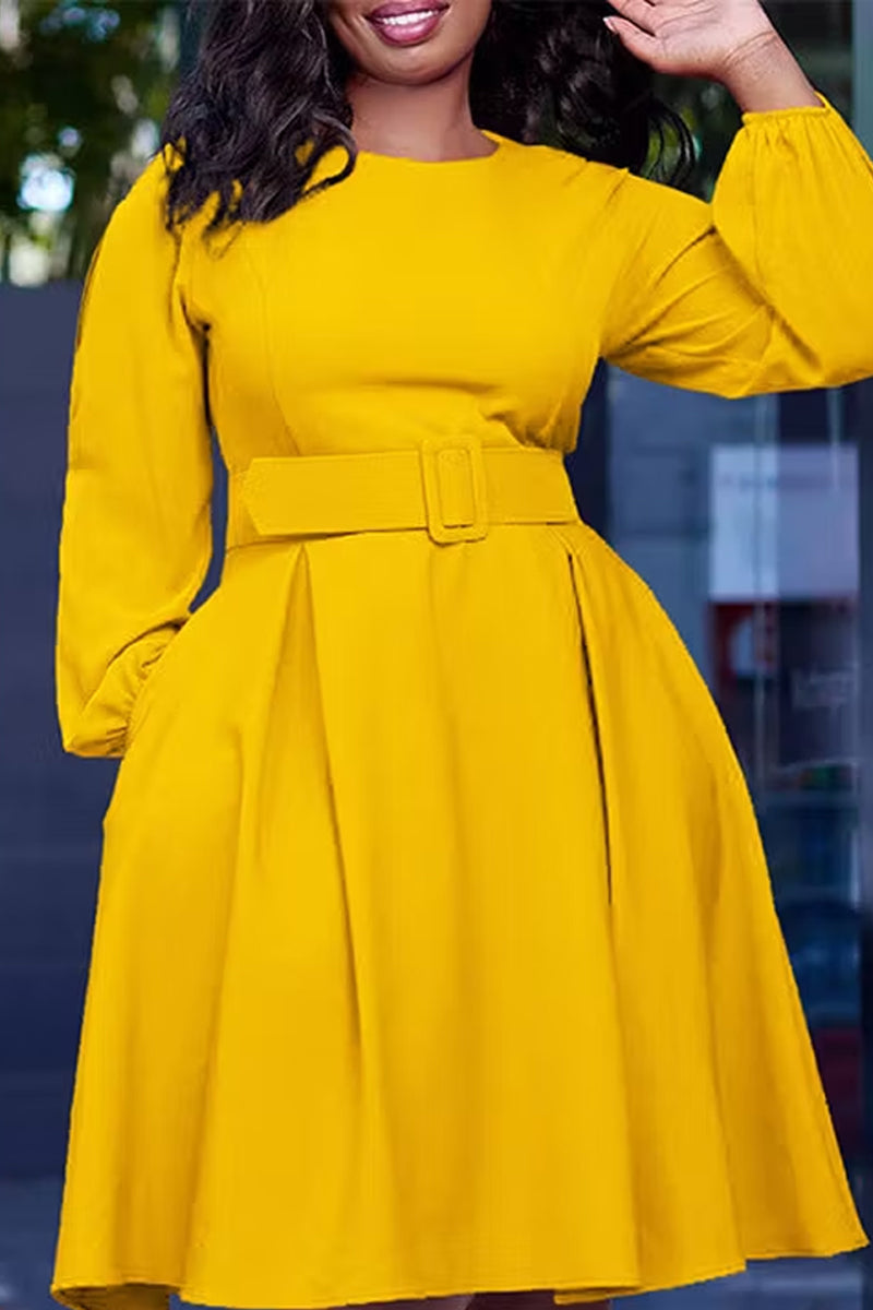 Women's Elegant Round Neck Flare Dress with Waist Belt and Puff Sleeves