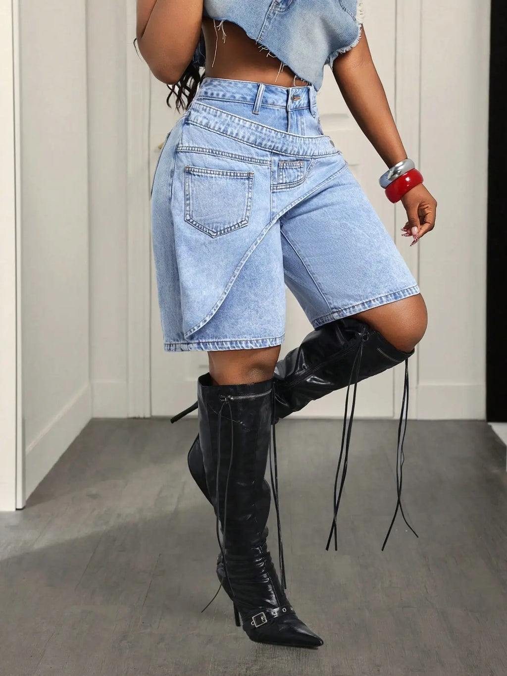 Women's Casual Denim Shorts, Cross-Waist Design, Loose-Fit, Solid Pattern, Trendy Summer Fashion, Perfect for Parties and Daily Wear