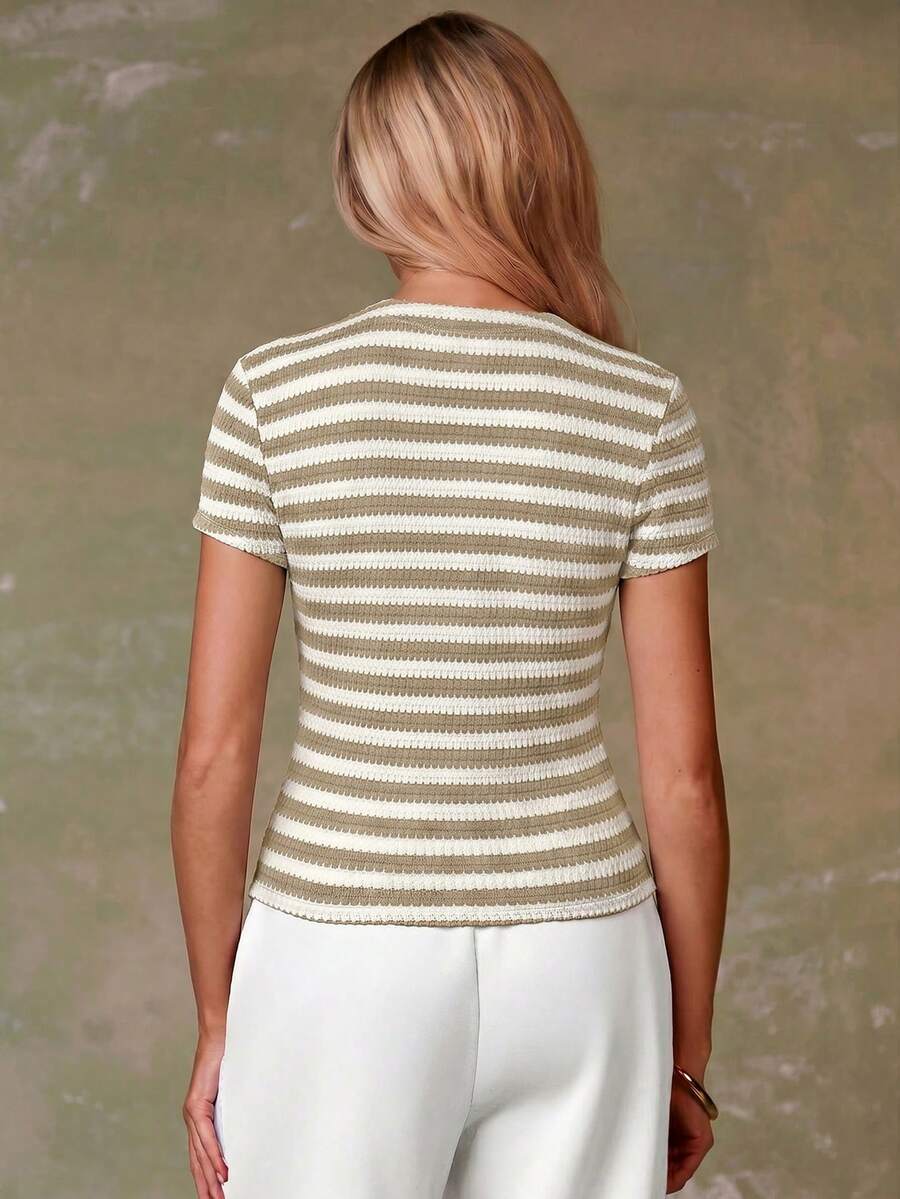 Women's Casual Red Single-Breasted Short Sleeve Fitted Top,Red Top,Christmas, Cute Vacation,Resort Wear,Summer Holiday,Spring,Spring Break,Beach