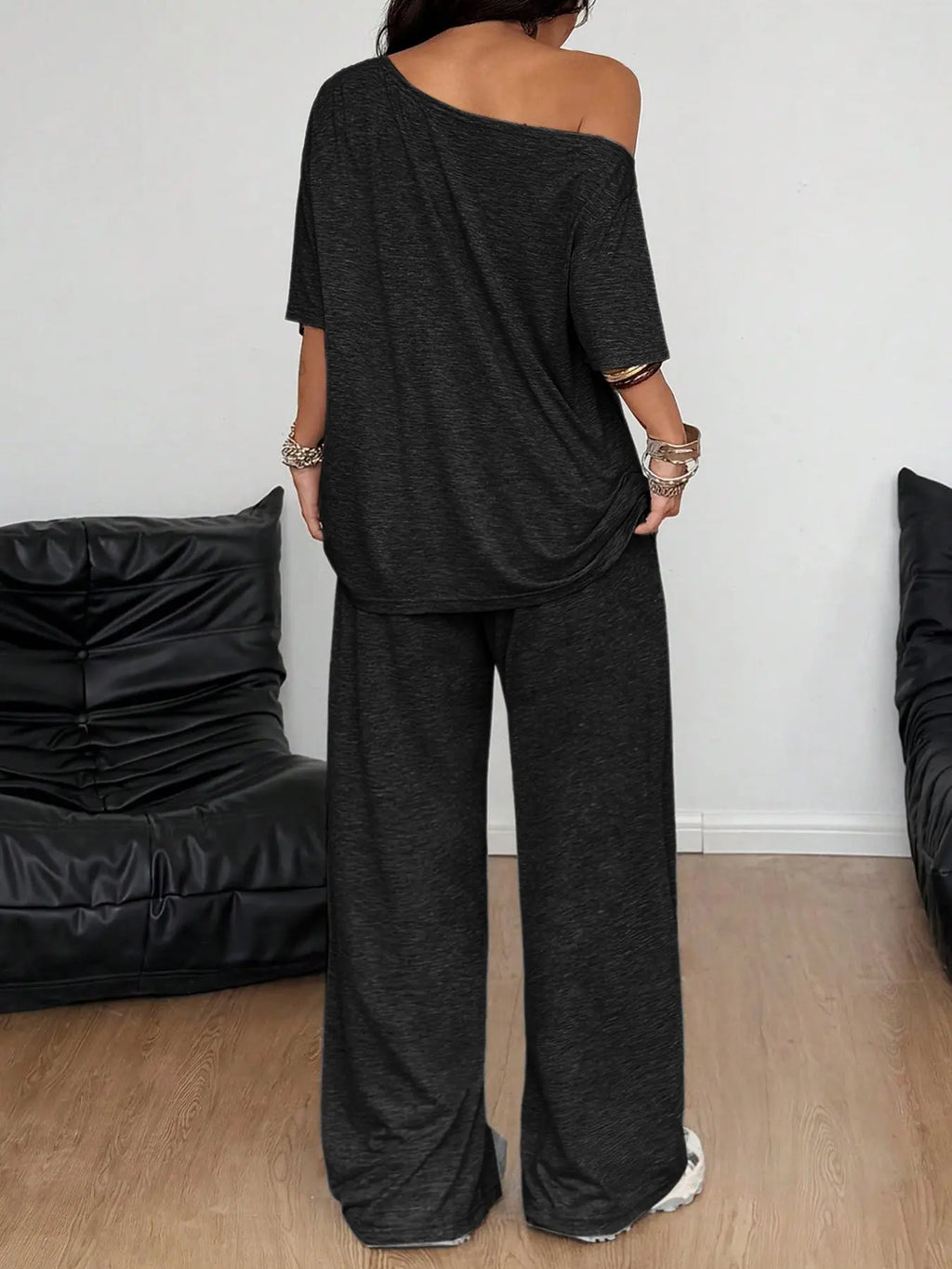 Women's Asymmetrical Neck Relaxed-Fit Striped Knit Top & Pocketed Wide Leg Pants Set, Ideal for Casual Meetups, Weekend Lounging and Travel Days, Two-Piece Outfit, Striped Loungewear Set, Comfy Loungewear Set