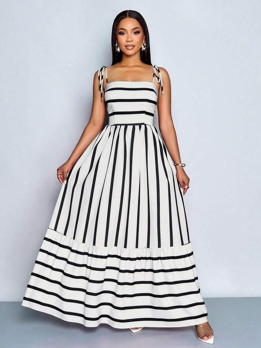 Women's Blue And White Stripe Flowing Maxi Dress,Summer Elegant Holiday Tea Party Holiday,Shoulder Straps Chest Gathering,Beach Casual Gown