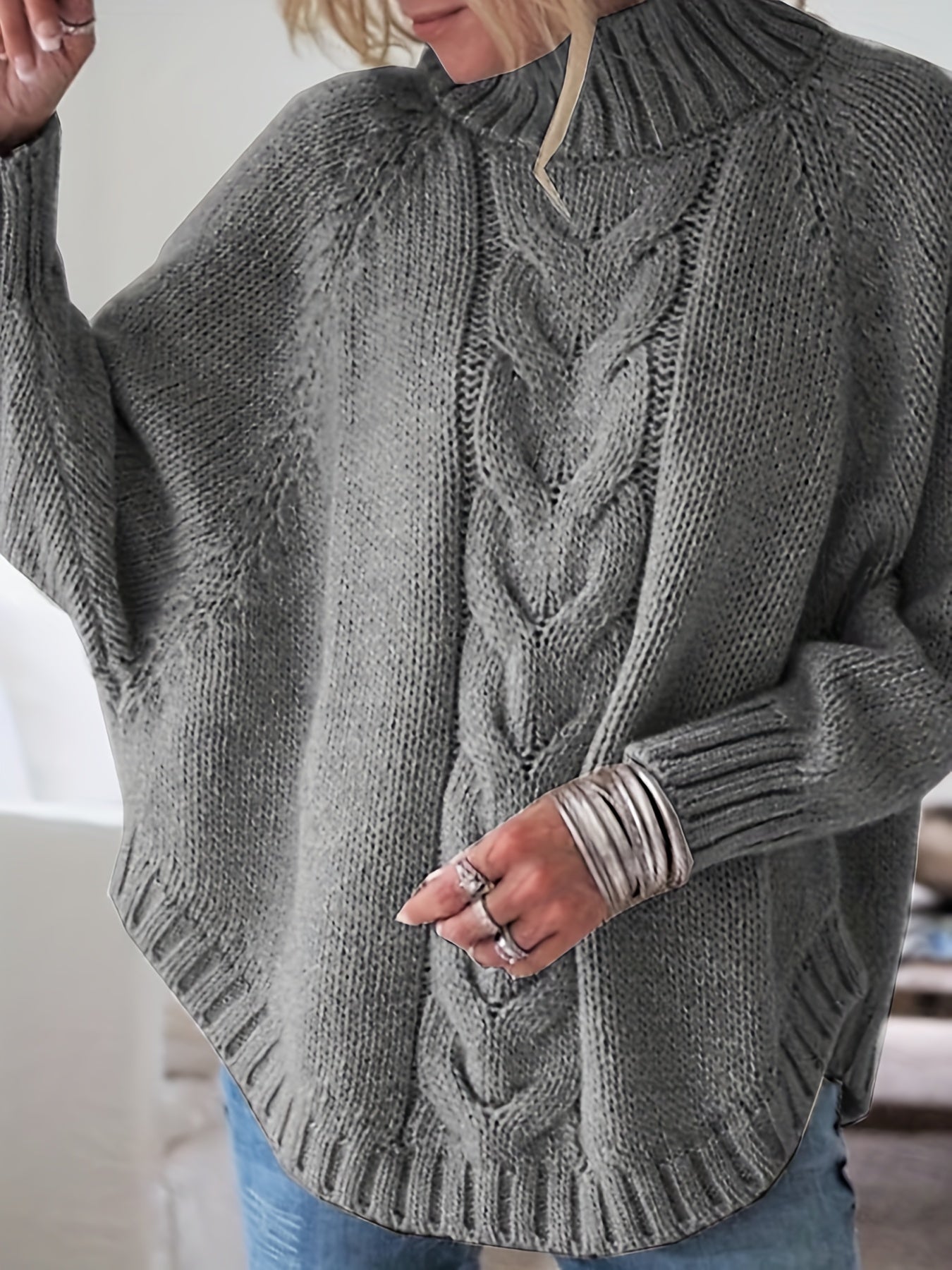 WERONI SWEATER