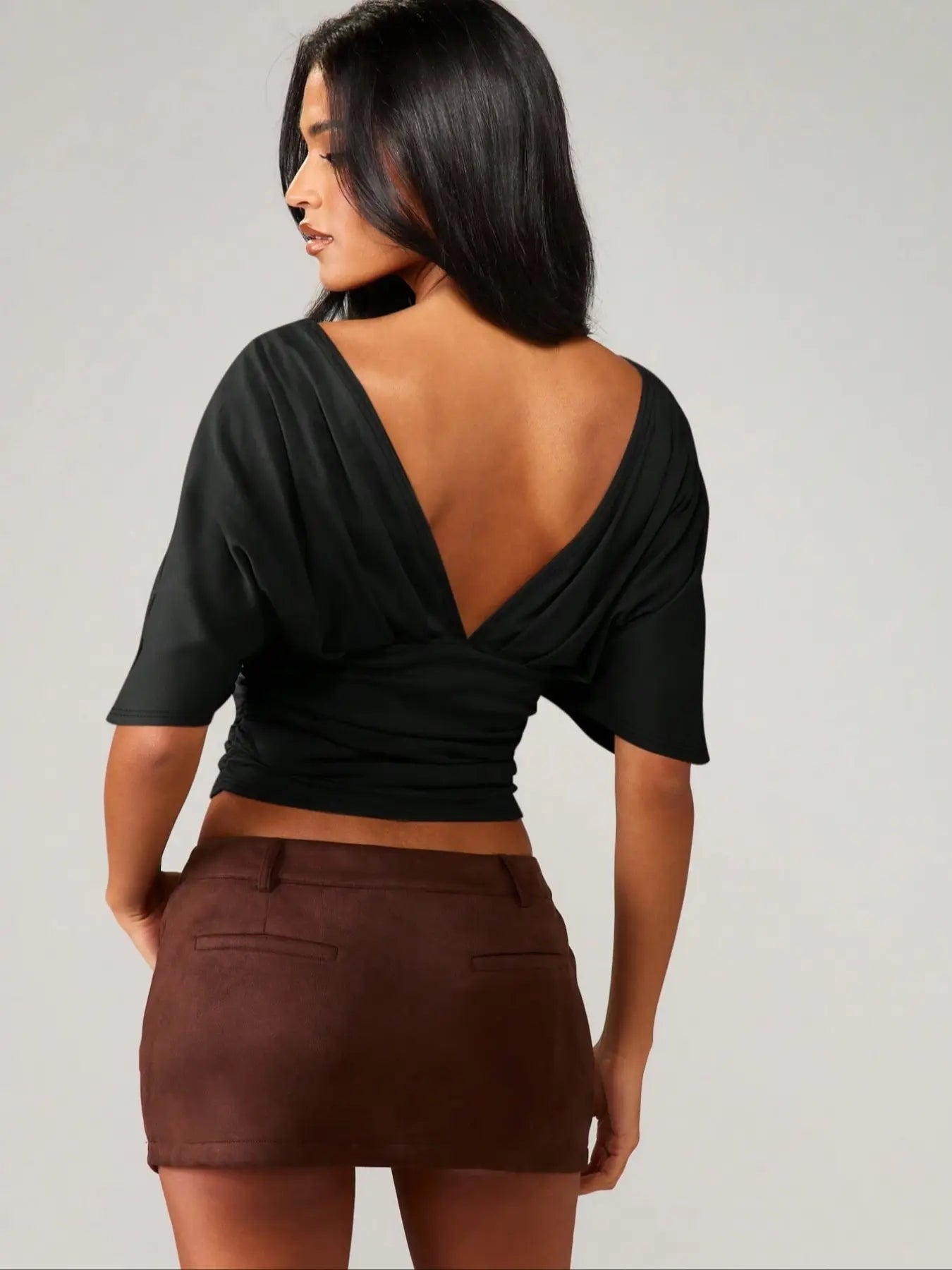 Women's Fashion Comfortable Casual Waist Cinched Slimming Fit V-Neck Backless Simple Bodycon Top, Stylish and Versatile Womenswear