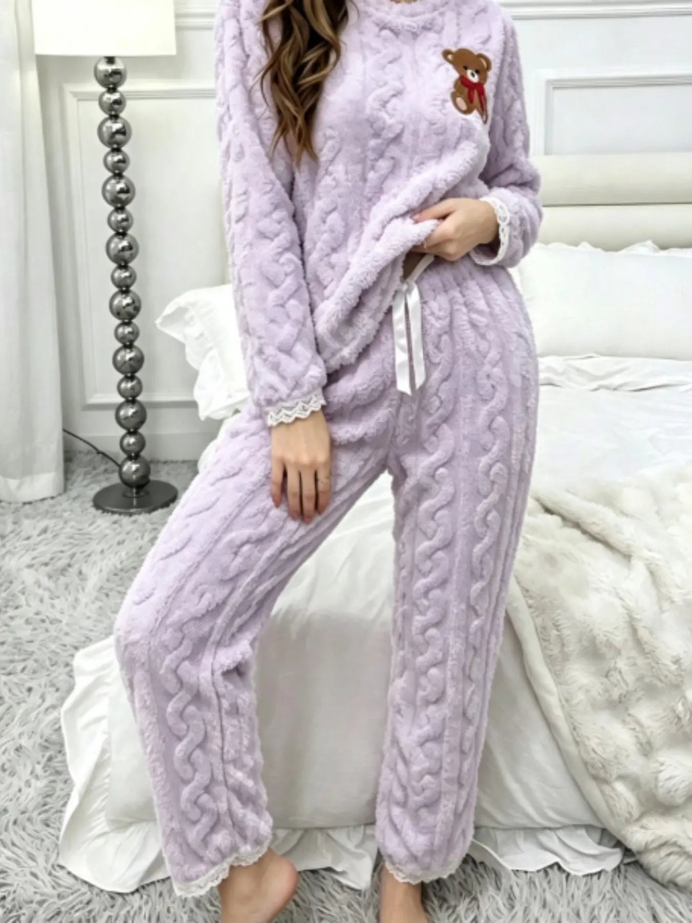 Two-Piece Bear Embroidery Flannel Long Sleeve Top and Bow Pants Set, Casual Wearable Women's Pajamas Pjs, Home Sleepwear Loungewear