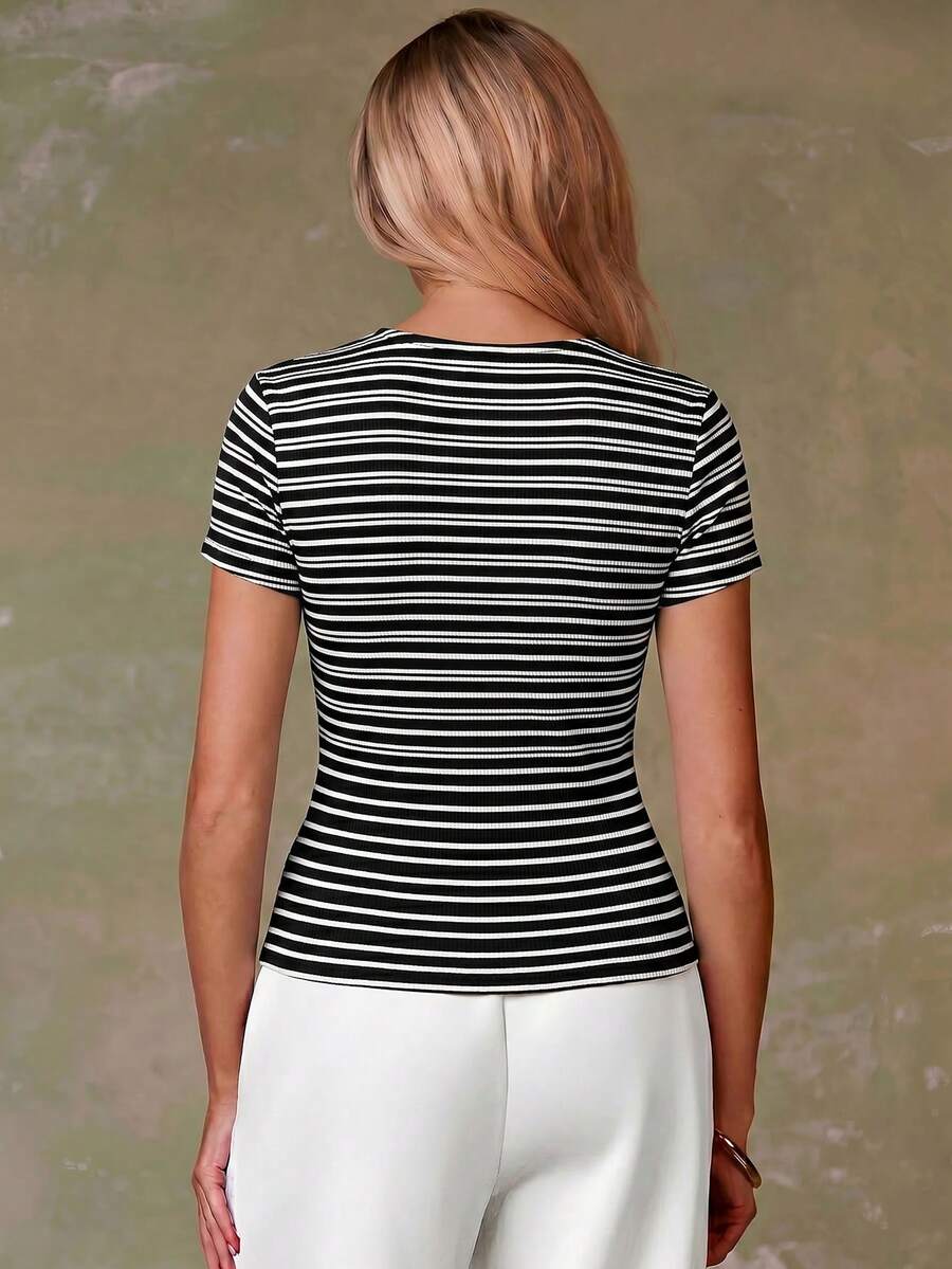 Women's Casual Red Single-Breasted Short Sleeve Fitted Top,Red Top,Christmas, Cute Vacation,Resort Wear,Summer Holiday,Spring,Spring Break,Beach