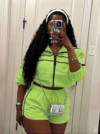 Women's Sporty Stand Collar Zipper Long Sleeve Crop Top with Drawstring Hem, Colorblock Windproof Activewear Shorts Set Two Piece Tracksuit, Athleisure Outfits