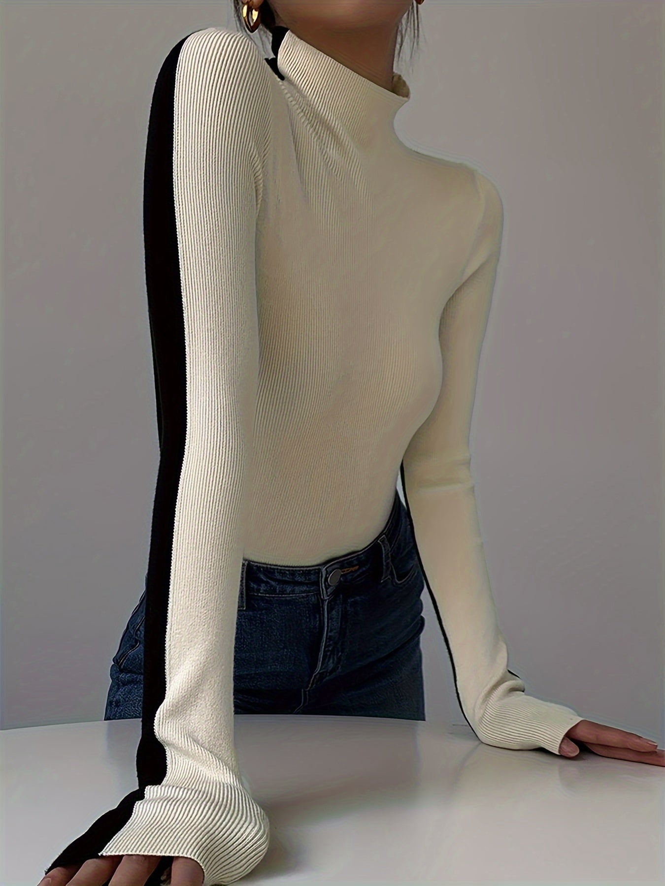 ALISA SWEATER