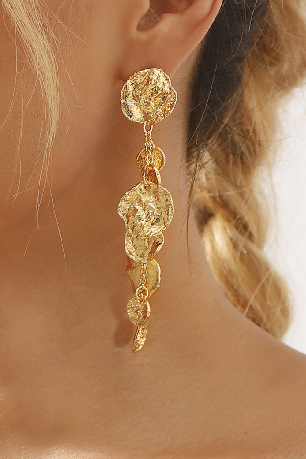 Fashion Textured Leaf Disc Tassels Dangle Earrings