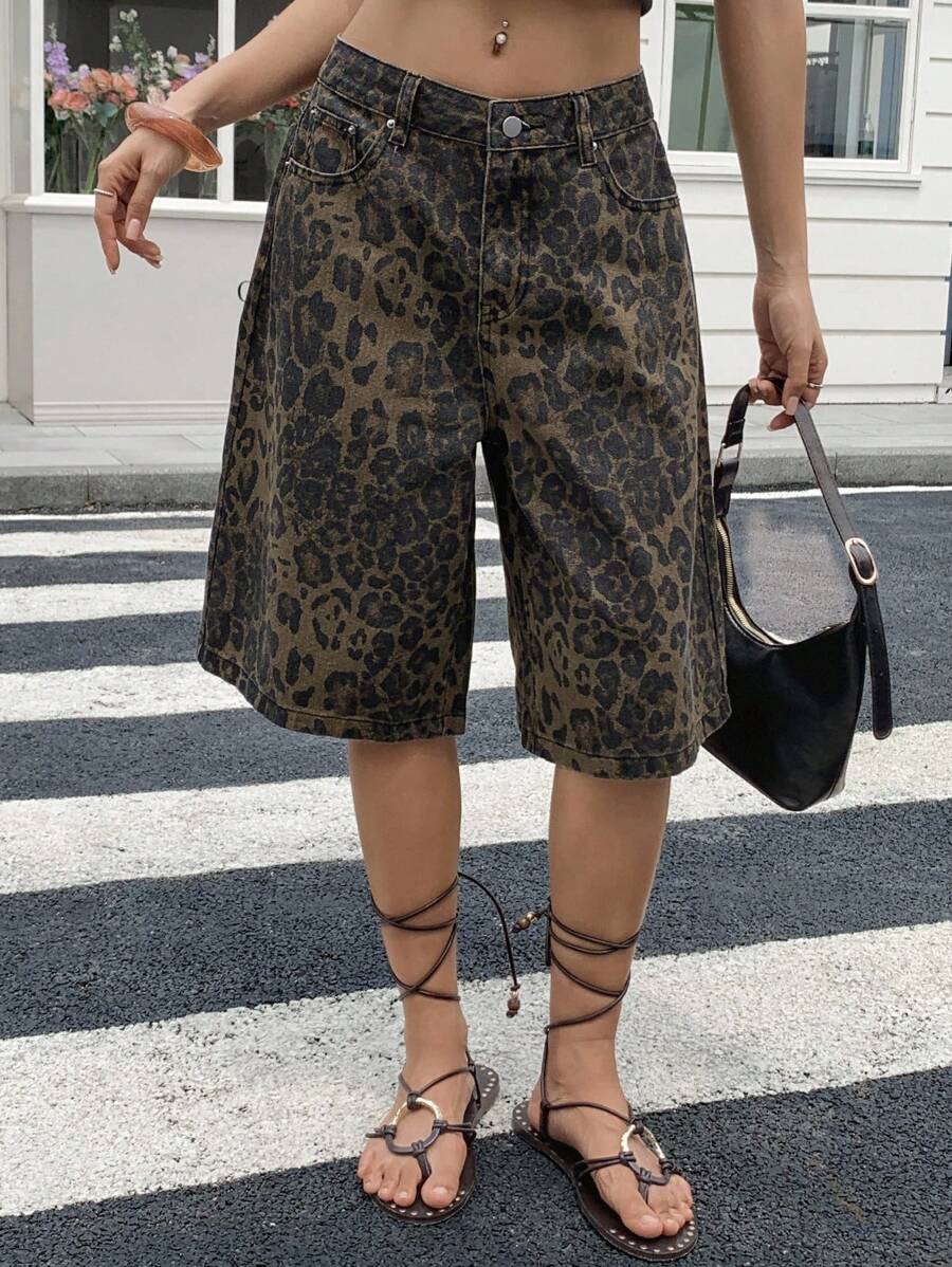 Livesso Tall Women's Leopard Print Loose Casual Capri Jeans, Vacation Style, Tall Women Summer