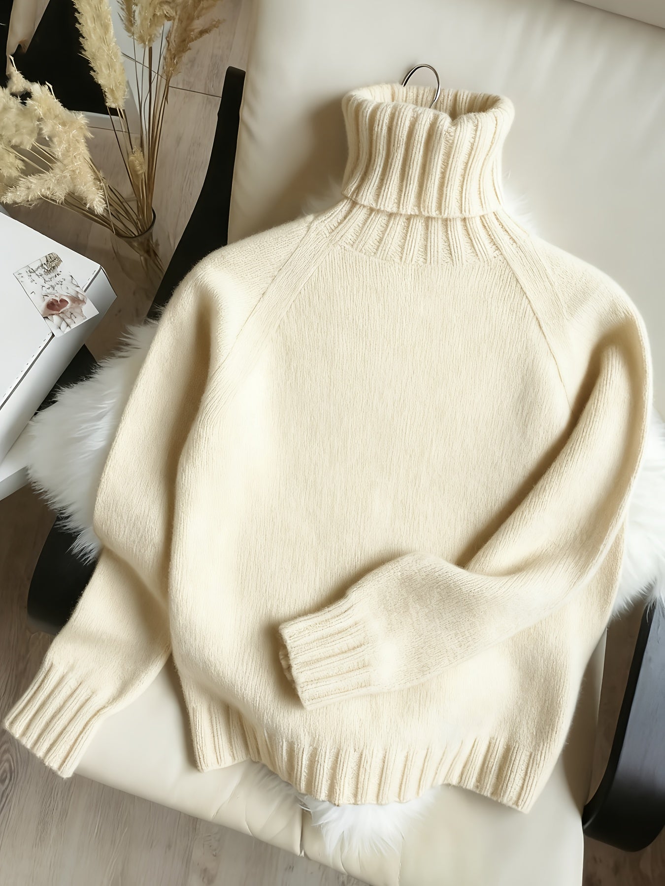 ALISA SWEATER