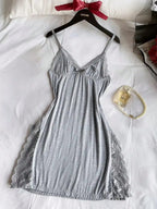 3PCS Slip Into Elegance With This 3pcs Women's Lace Pajama Set. Designed With Sheer Lace Panels And Side Slits