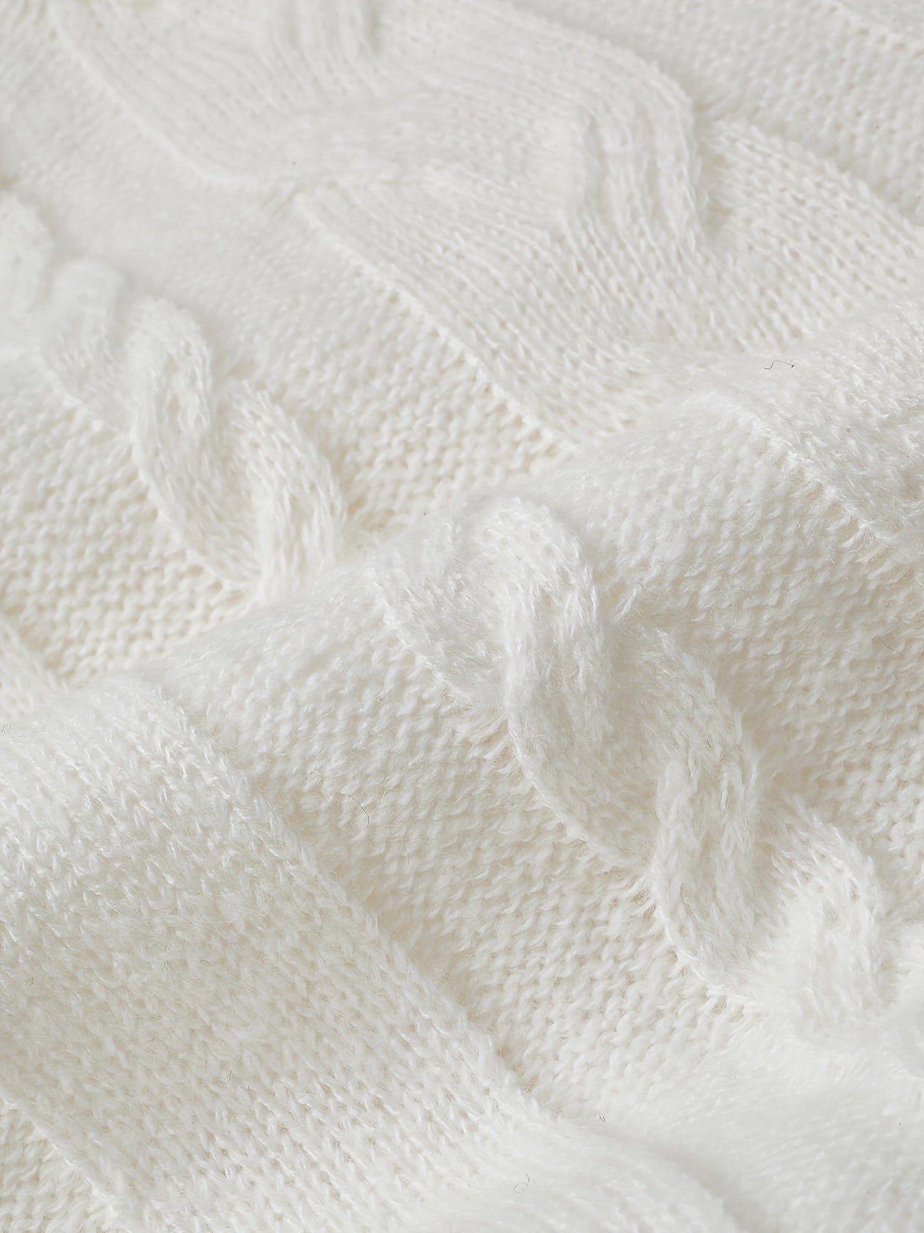 LIONA SWEATER