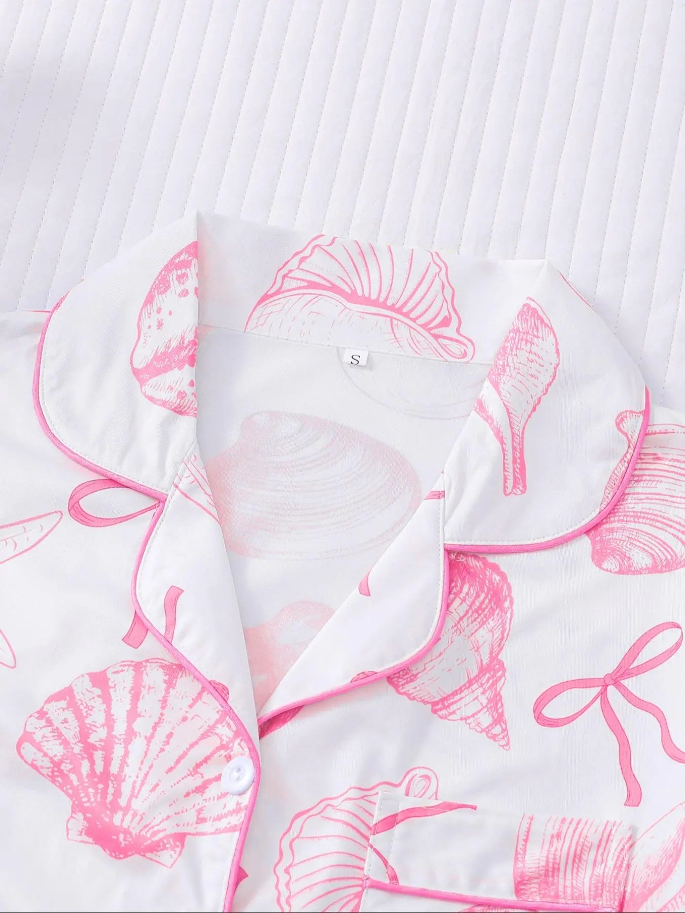 Women's All Over Print Button Front Top & Elastic Waist Shorts Pyjama Two-piece Set