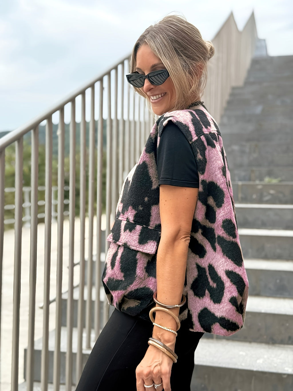 EMIILI VEST