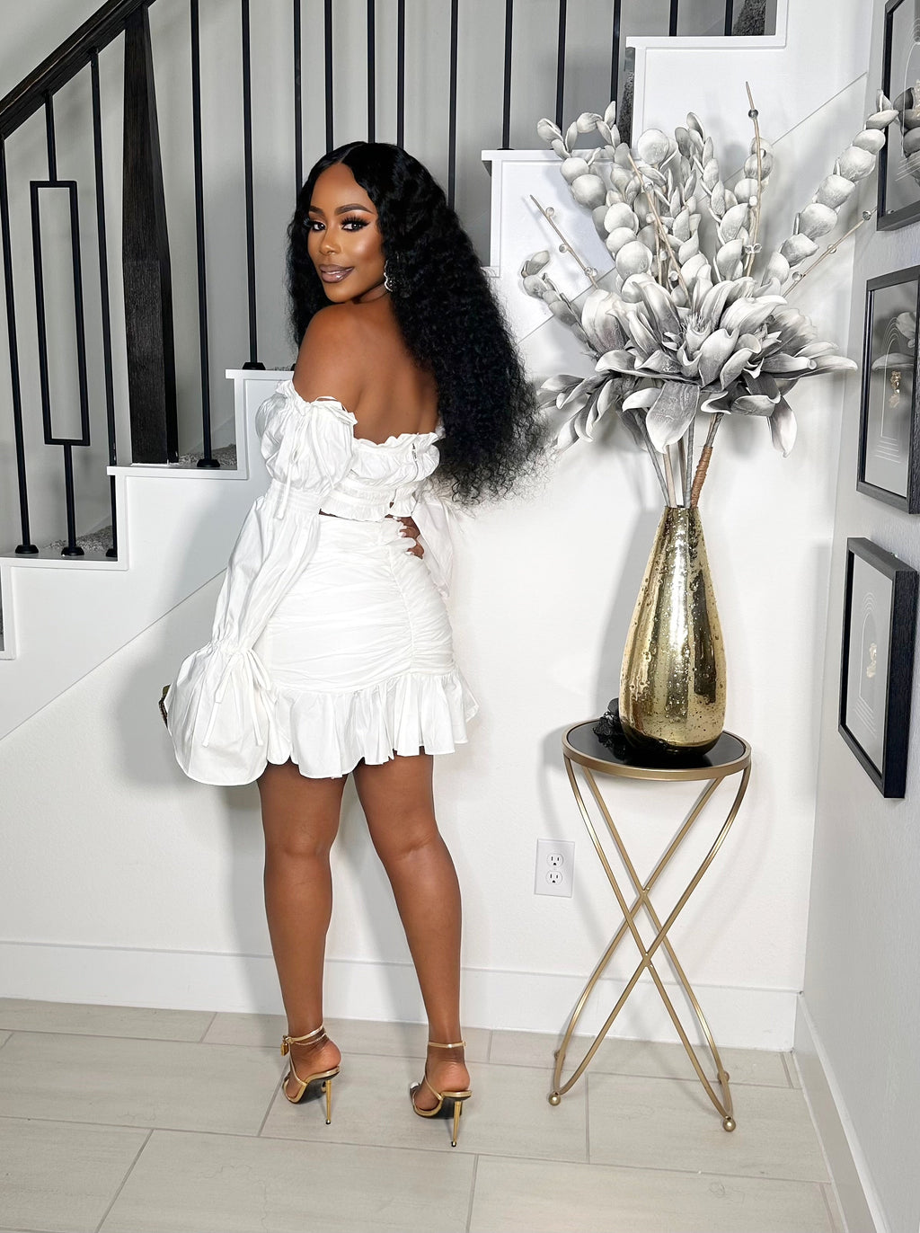 FEEL THE PRESSURE OFF THE SHOULDER SKIRT SET (WHITE)