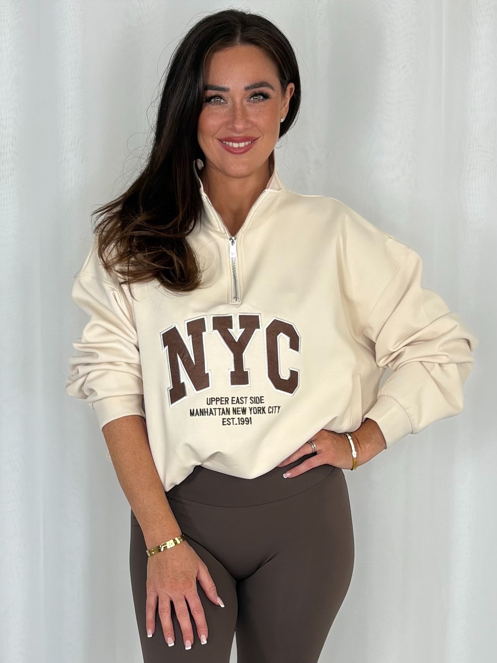 NYC Cinched Bottom 1/4 Zip Sweatshirt (2 Colours)