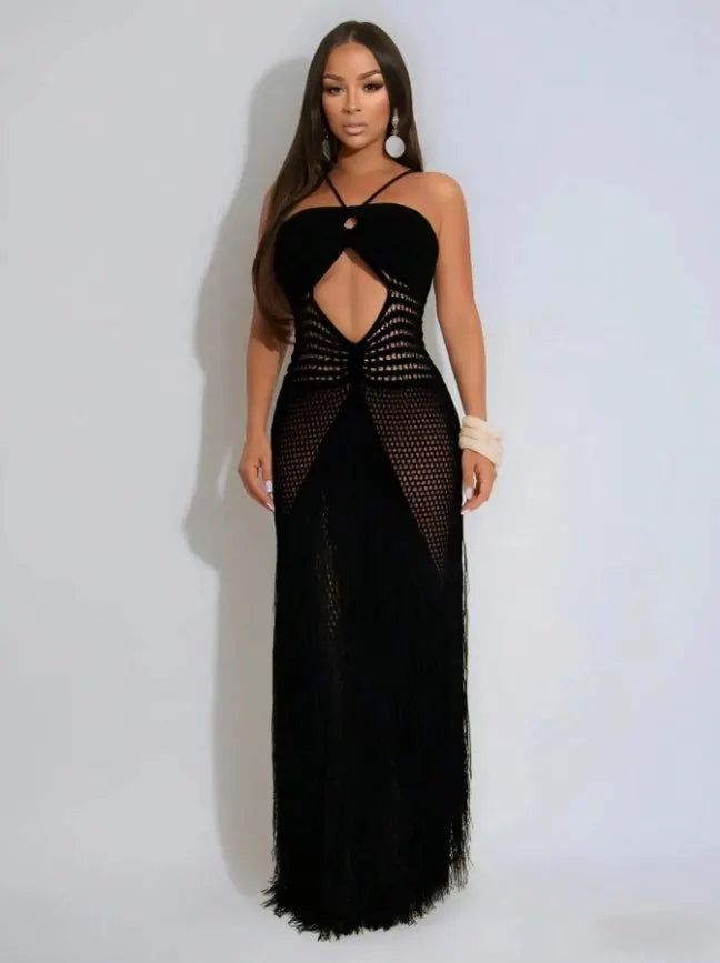 Women’s Crochet Maxi Dress with Fringe Detail, Boho Style Backless Halter Dress for Beach Party Vacation, Summer Resort Wear