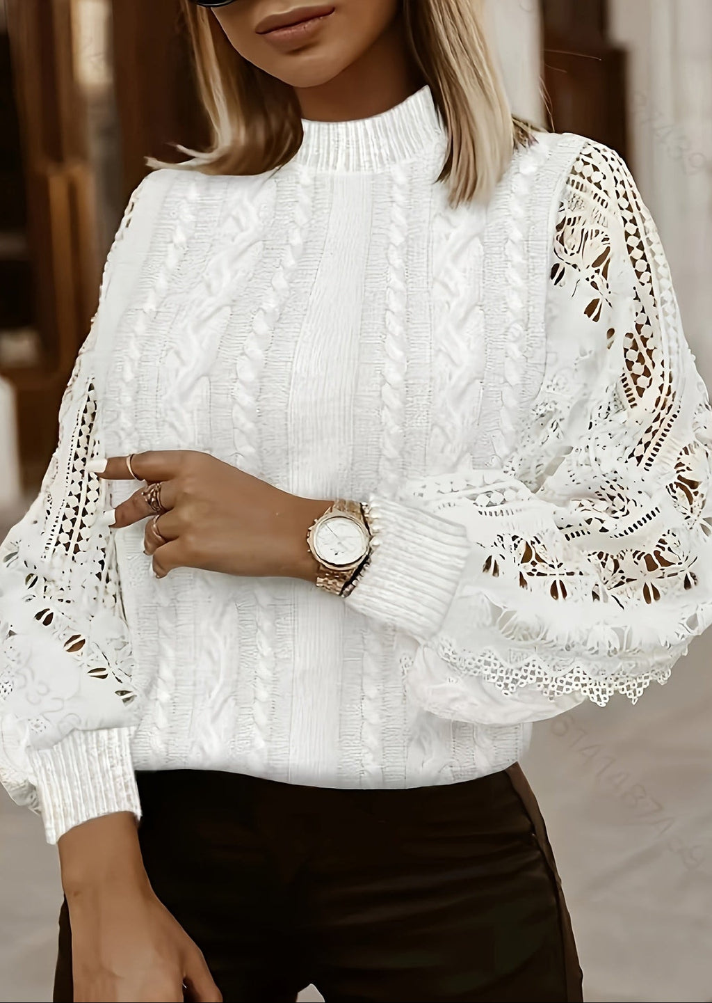LIONA SWEATER