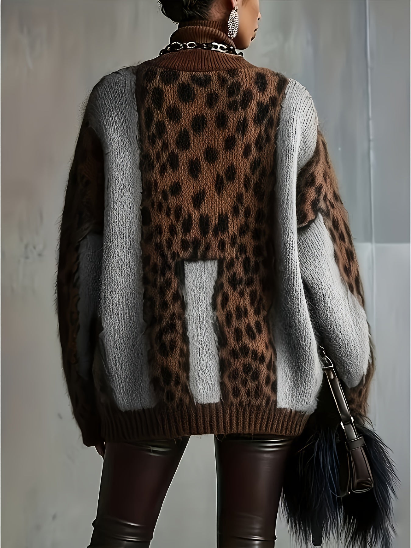 KAROLINA SWEATER