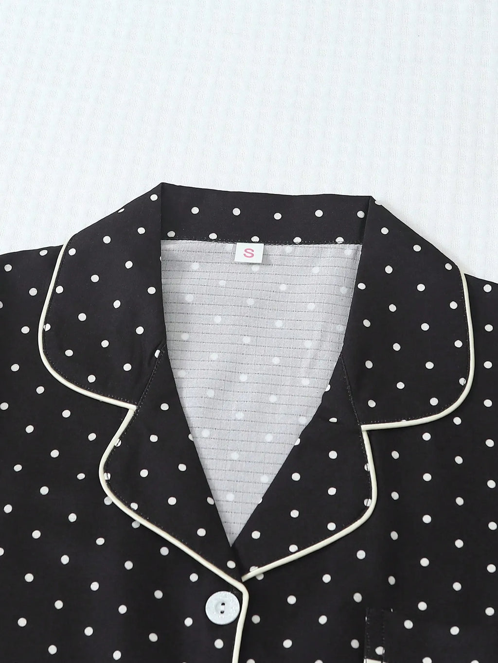 2pcs/Set Women's Mini Polka Dot Printed Pajama Set With Contrast Trim Button-Down Shirt And Bowknot Shorts, Perfect For Home Wear In Summer White Set,Two Pieces Set