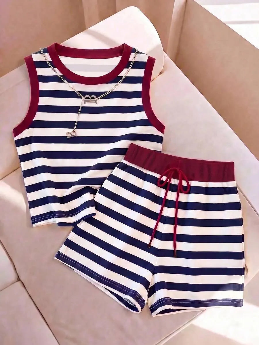 LUNE The New Spring And Summer Fashion And Casual Two Pieces Set Of White Vest And Shorts Is Selling Well