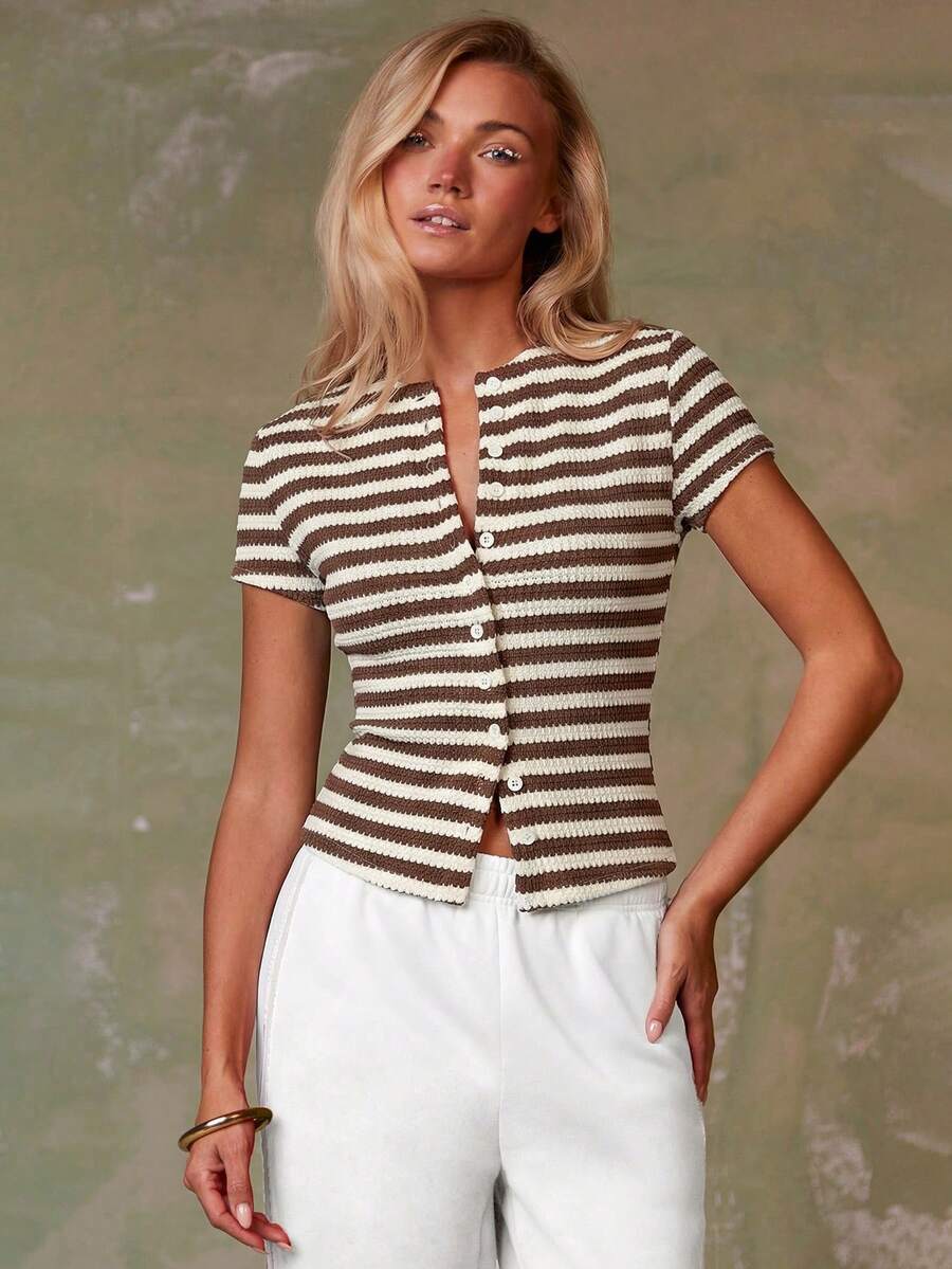 Women's Casual Red Single-Breasted Short Sleeve Fitted Top,Red Top,Christmas, Cute Vacation,Resort Wear,Summer Holiday,Spring,Spring Break,Beach