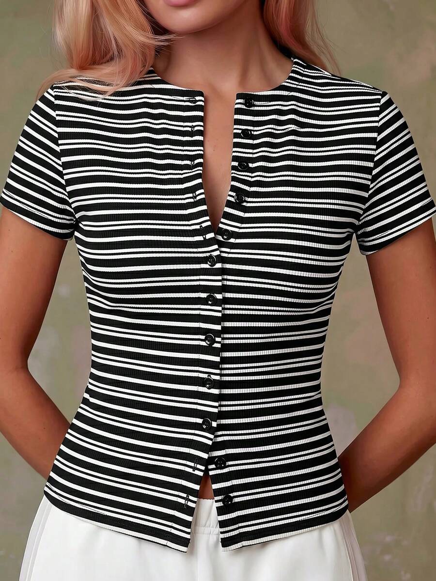 Women's Casual Red Single-Breasted Short Sleeve Fitted Top,Red Top,Christmas, Cute Vacation,Resort Wear,Summer Holiday,Spring,Spring Break,Beach