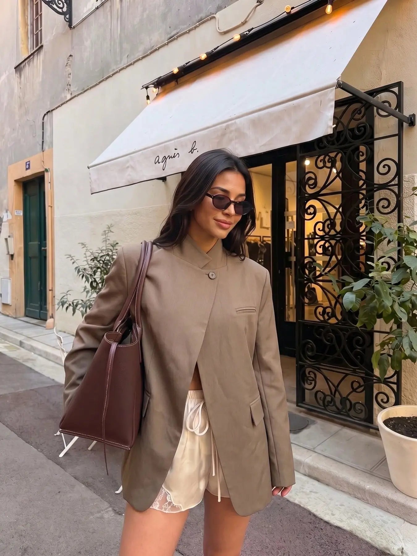 Women's New Spring & Summer Plaid Lightweight Asymmetric Casual Suit Blazer, High-End Elegant Asymmetrical Vintage Design, Women's Fashionable Clothing