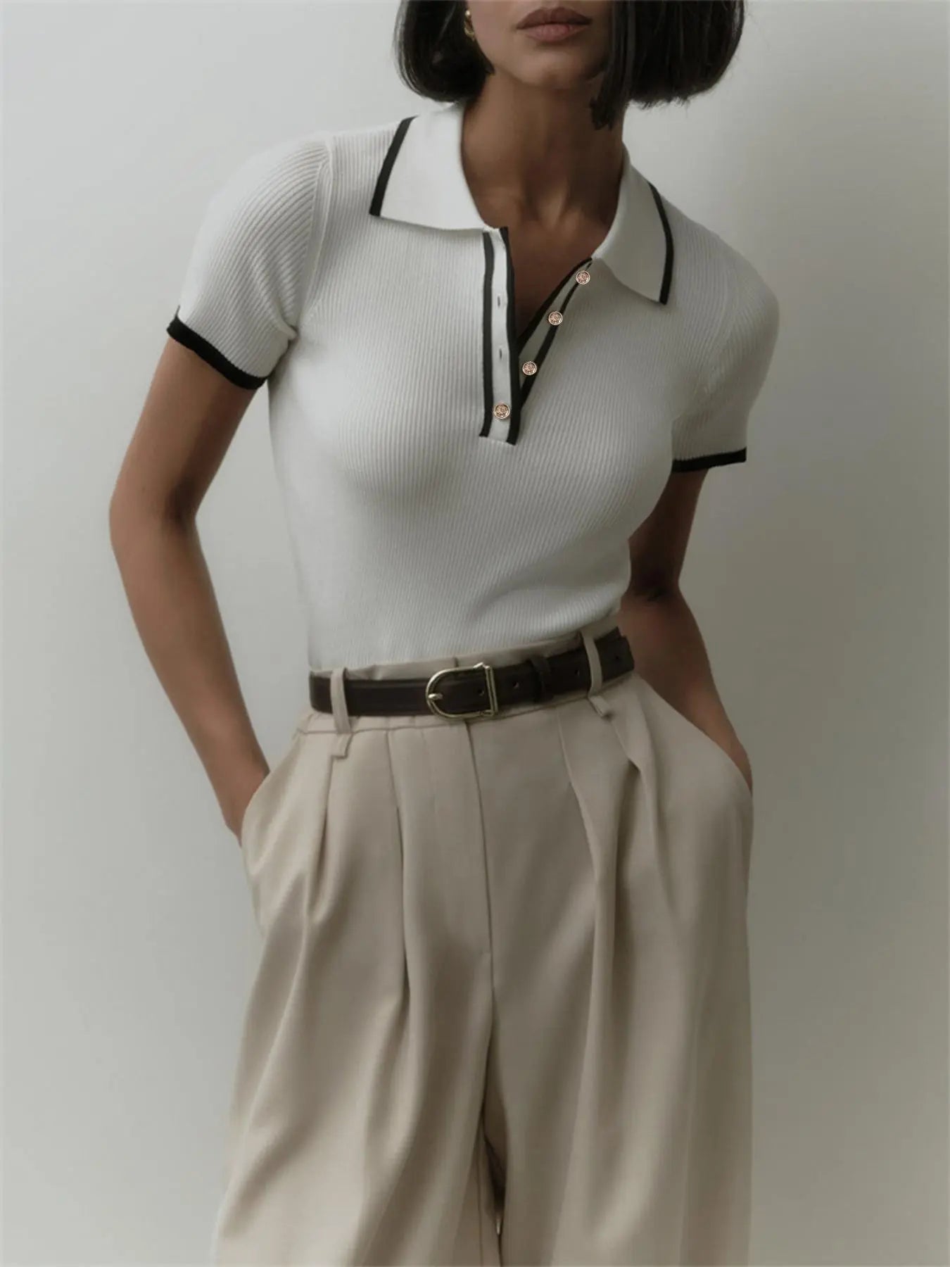 Women's Contrast Binding Polo Neck Knit Top, Casual Fit Button-Front Short-Sleeve Knitting Top for Summer, Fashion Knit Polo Shirt for Women's Daily Wear, Collared Polo Shirts, Summer Tops