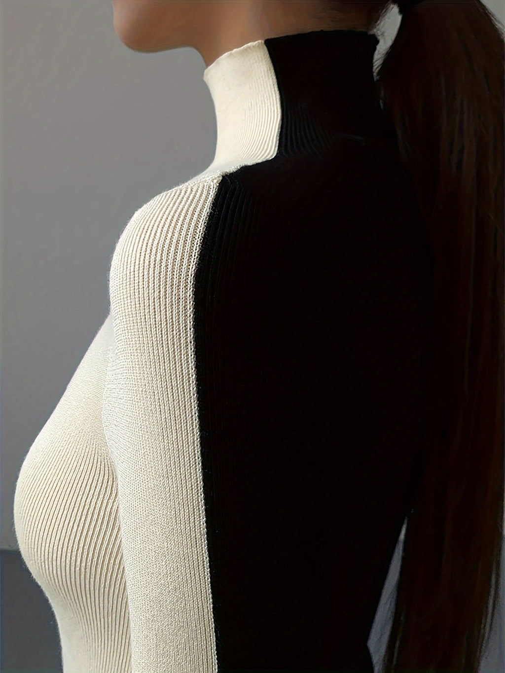 ALISA SWEATER