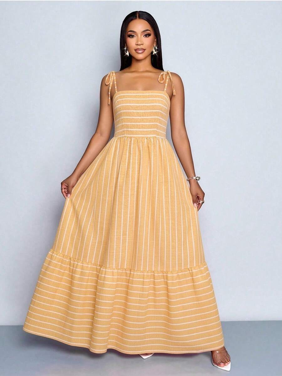 Women's Blue And White Stripe Flowing Maxi Dress,Summer Elegant Holiday Tea Party Holiday,Shoulder Straps Chest Gathering,Beach Casual Gown