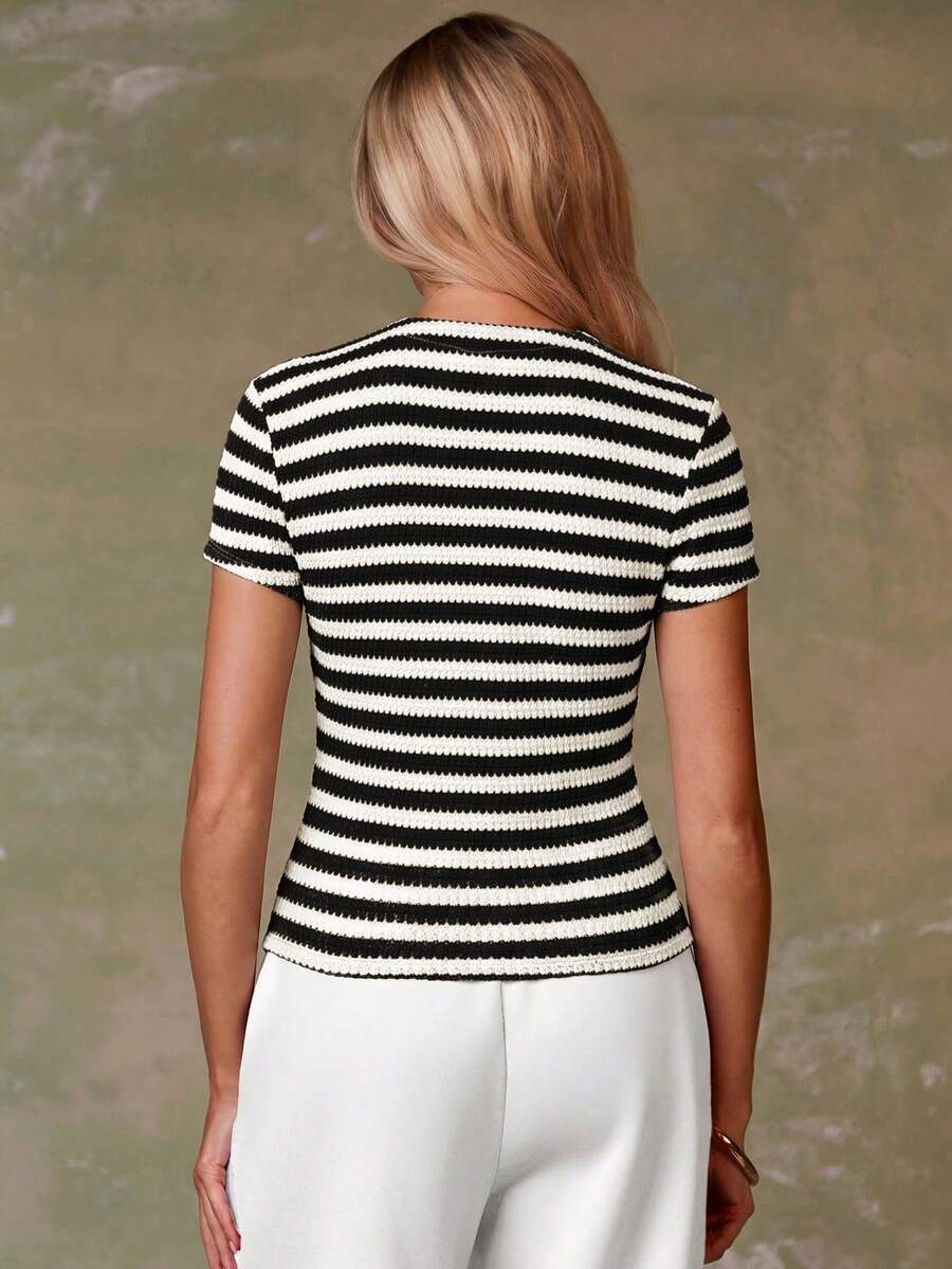 Women's Casual Red Single-Breasted Short Sleeve Fitted Top,Red Top,Christmas, Cute Vacation,Resort Wear,Summer Holiday,Spring,Spring Break,Beach