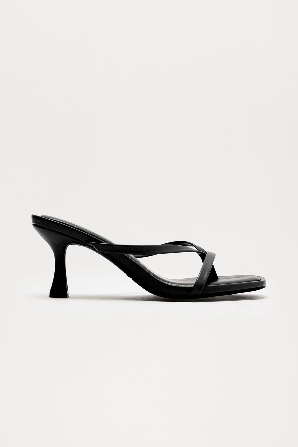 Panama Thong Mules - Black/Black