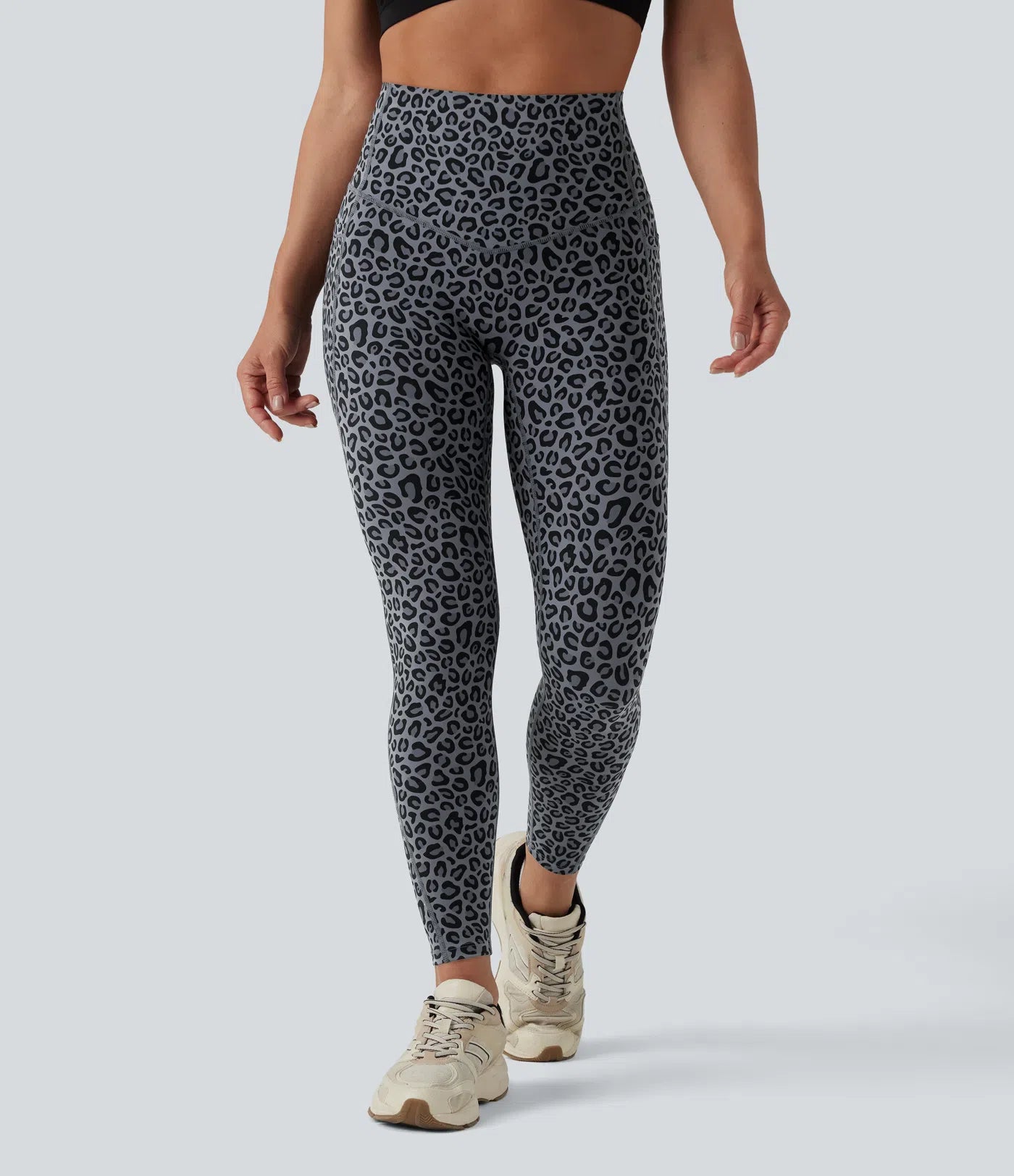UltraSculptTM Leopard Print High Waisted Tummy Control Yoga Leggings with Pockets